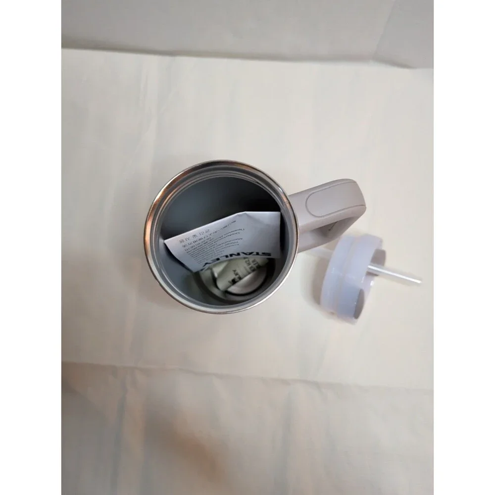 30 Oz. Stanley Quencher H2.0 Tumbler New with Tags Grey Stainless Steel